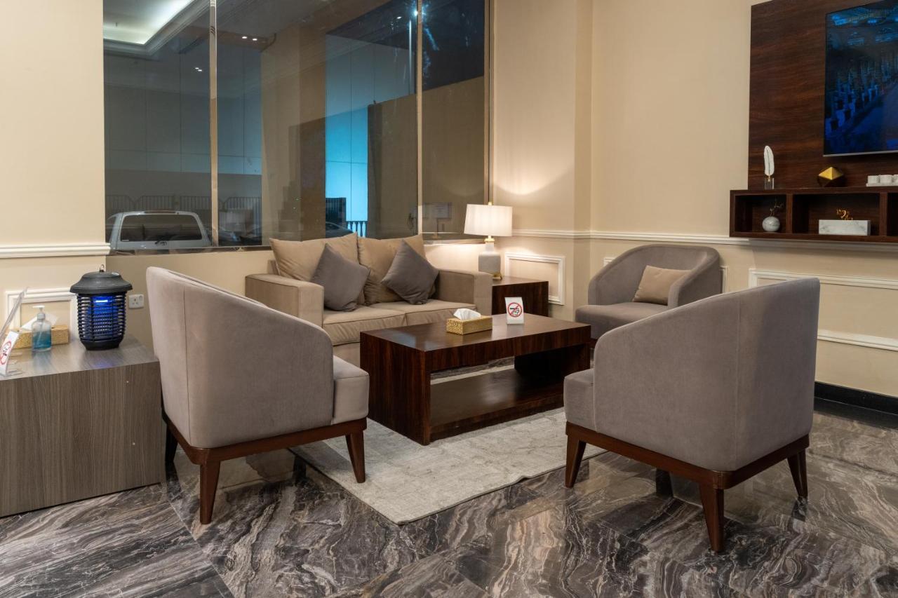 Апартаменты Dyafa Luxury Эль-Хубар Экстерьер фото