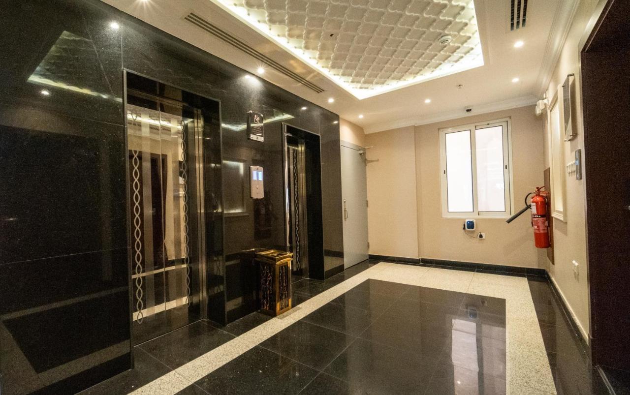 Апартаменты Dyafa Luxury Эль-Хубар Экстерьер фото